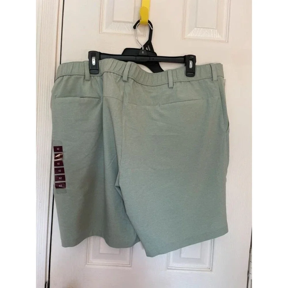 Haggar Hybrid Performance Short men’s 42W light green
